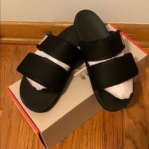 HUNTER Two Strap Black Slides